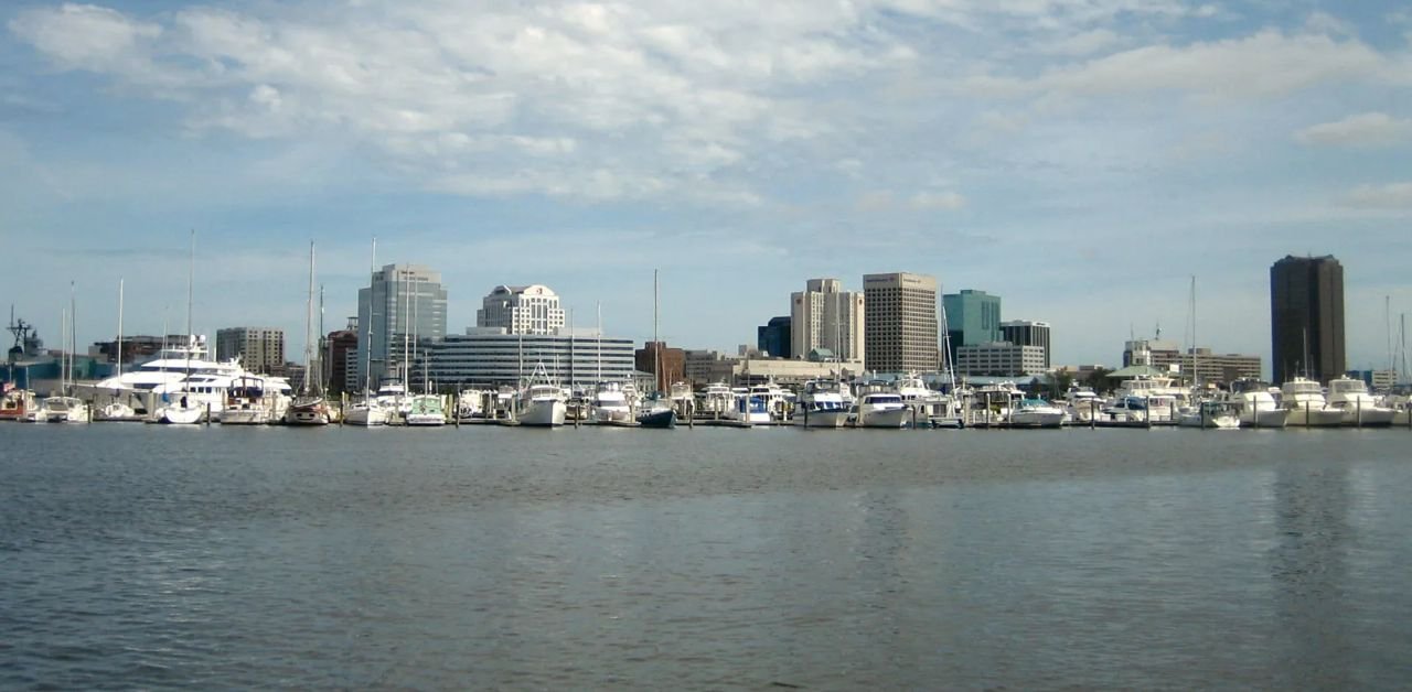 United Airlines Norfolk Office in United States
