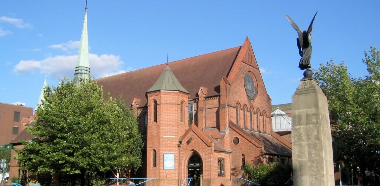 United Airlines Woking Office in UK