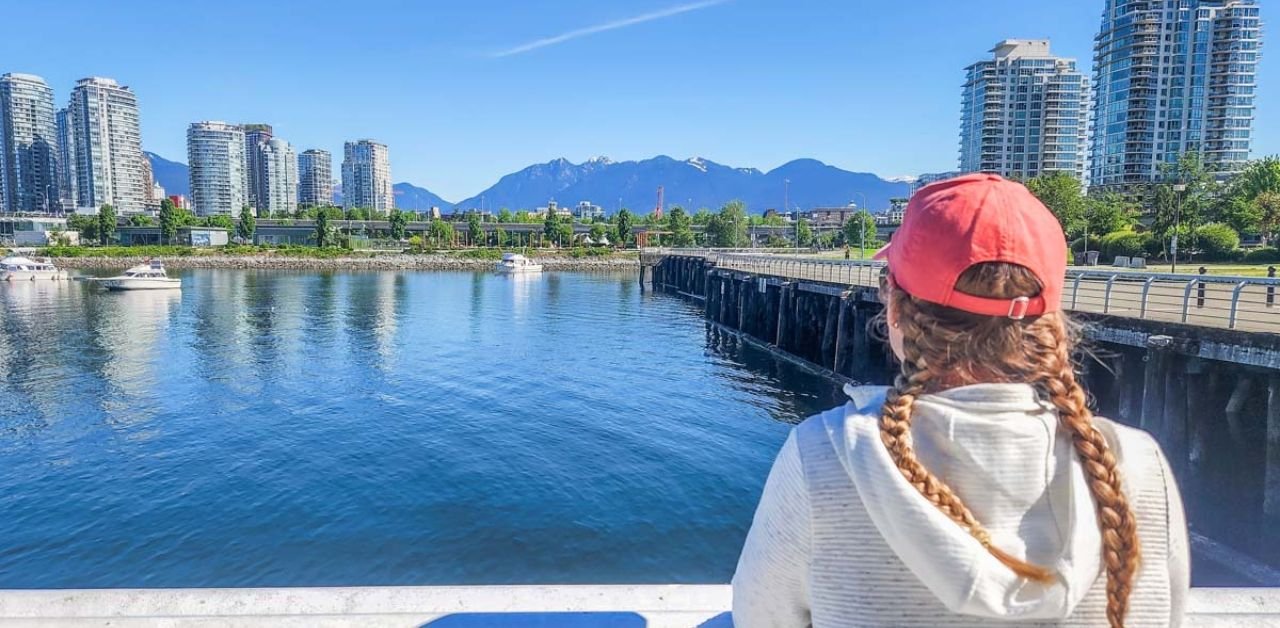 9 Airlines Vancouver Office in Canada