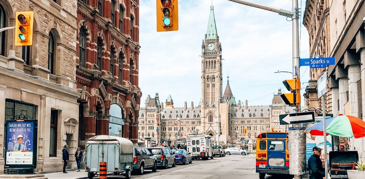 United Airlines Ottawa Office in Canada